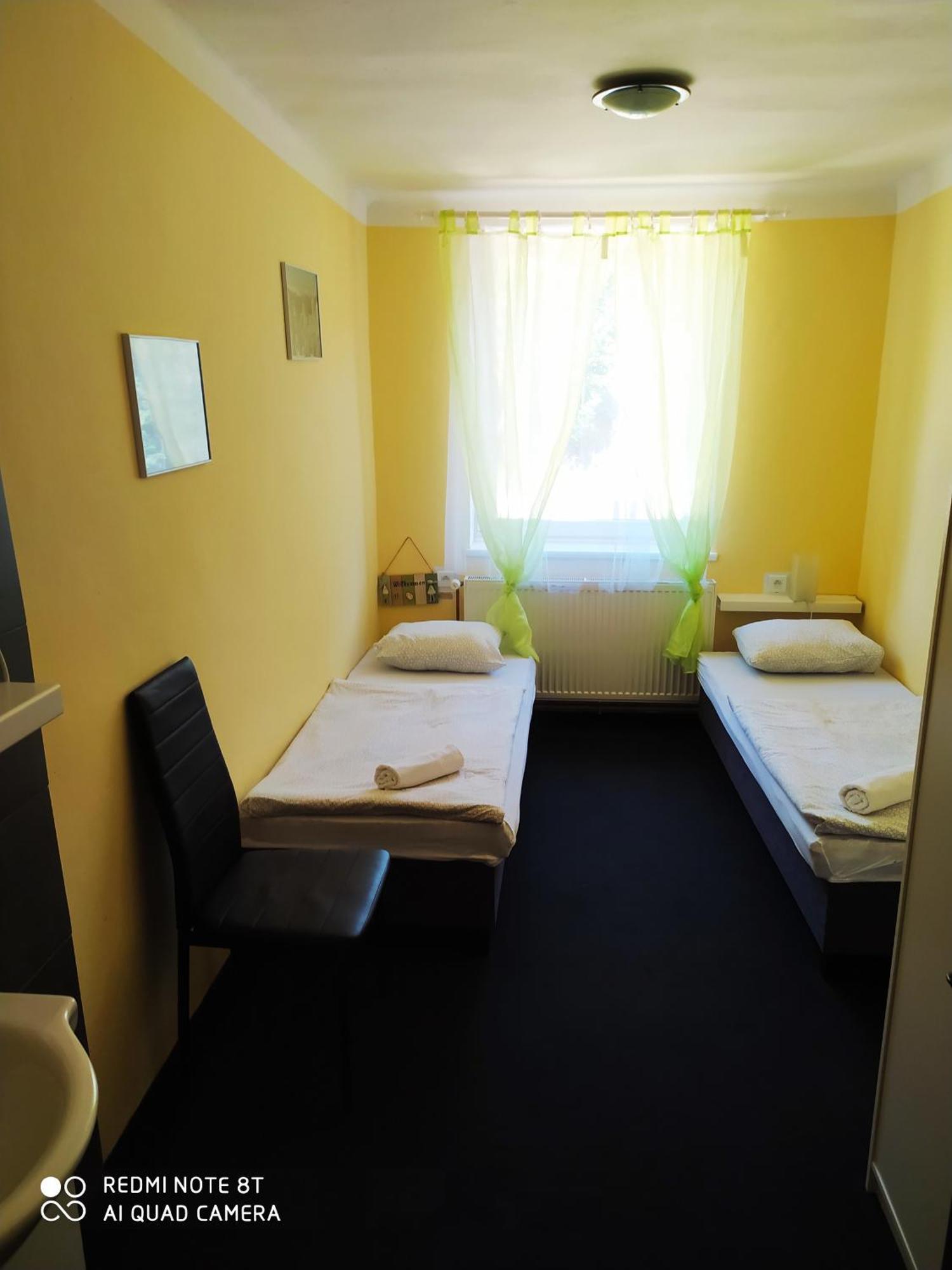 Wellness Penzion Triola Korenov Luaran gambar
